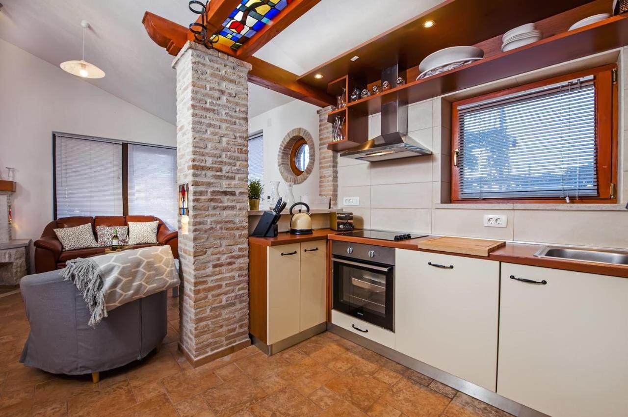 "Art House" Rovinj-Holiday, Holiday Home To Rent Rovinjsko Selo Εξωτερικό φωτογραφία