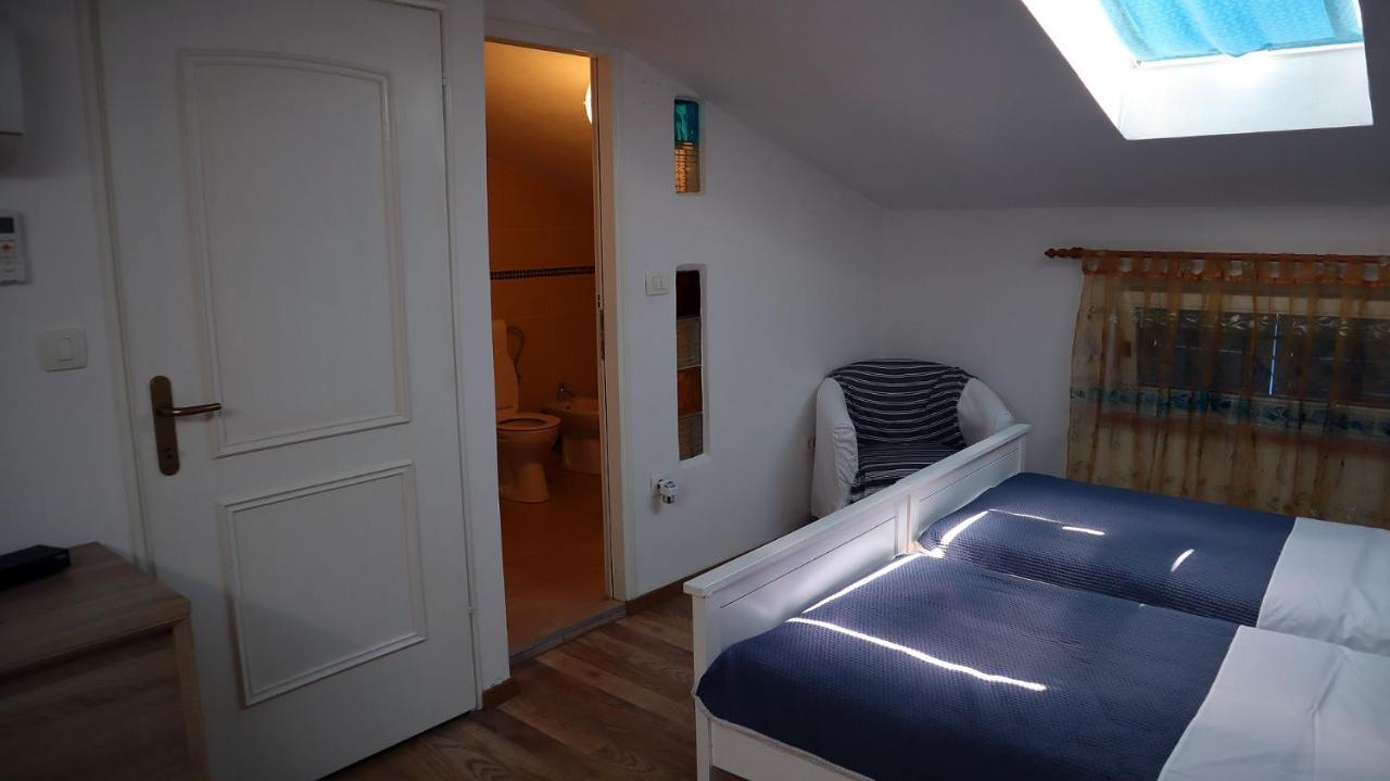 "Art House" Rovinj-Holiday, Holiday Home To Rent Rovinjsko Selo Εξωτερικό φωτογραφία